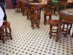 -广信牛奶甜品世家(台东店)