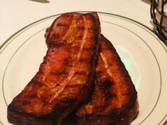 -Wolfgang’s Steakhouse 沃夫冈牛排馆(上海白玉兰广场店)