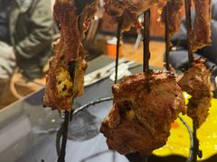 -烤肉小伙烤肉店