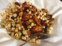 -铜锣湾·有麝自然香(渝北财富中心店)