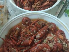 -扒虾小妹儿麻辣海鲜(宏图街店)