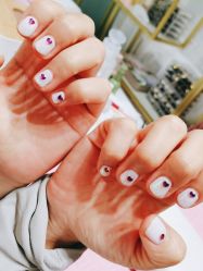 -吉吉靓甲美睫