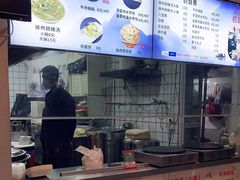-张小文胡辣汤(龙柏新村店)