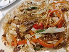 泡菜牛肉炒粉丝-鹿港小镇(金虹桥国际中心店)