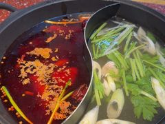-赵美丽·重庆社区火锅·直营店(火车东站·中豪国际店)