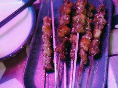 羊肉串-沪上名羊天下•烤羊腿•东北烧烤•小龙虾(浦东直营总店)