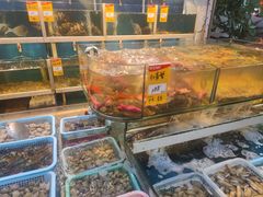 -鑫悦楼煎蟹·16年海鲜大排档