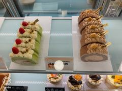-卷们·现制生日蛋糕·蓝风车动物奶油(金源店)