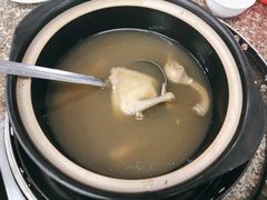 土茯苓鸽子汤-皇鸽餐厅(龙塘店)