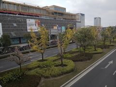 -新田360广场(上海华侨城店)