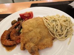 -红房子西菜馆(淮海中路店)