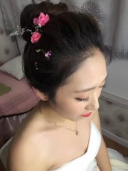 点击看大图 -觅白婚纱礼服馆