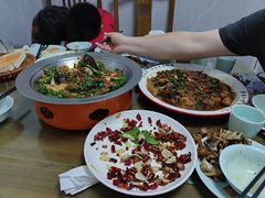-鲁南仔·滕州炒鸡(经三路店)