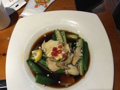 -马路边上·小海鲜烧烤(八一路店)