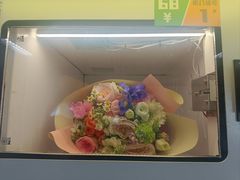 -上海体育馆(地铁站)