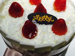 -皇冠幸福里动物奶油生日蛋糕(万达店)