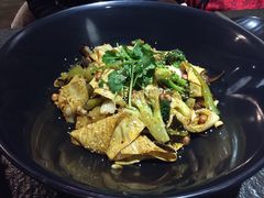 -食乐佳麻辣香锅(森林摩尔商业街区店)