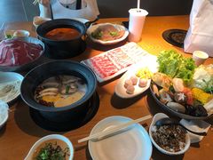 -呷哺呷哺(融创茂店)