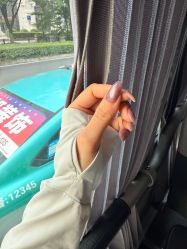 -UGIRL有个美甲