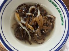 -云阿蛮云南生烫牛肉米线(奉贤路店)