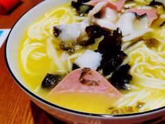清燉羊肉湯-玺子牛肉面