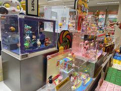 -泡泡玛特POPMART(蓝色港湾店)