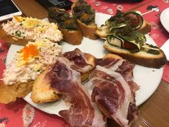 -Tapa Tapa