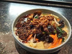 -臻老板牛肉面(光华路SOHO店)