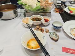 -红鼎豆捞·专注品质海鲜20年(宝丰路店)
