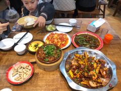 干锅排骨虾-佬缸炮江湖川菜(玉林店)