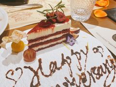 -Mark&Mars Restaurant