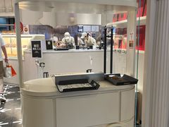 -HOT CRUSH趁热集合·现烤面包(环球港店)