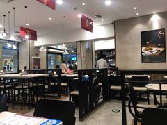 大堂-康师傅私房牛肉面(马泉营奥莱店)