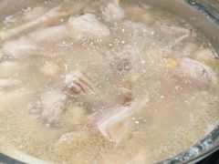 珍珠马蹄椰子鸡-烹然四季椰子鸡火锅(姚家园万象汇店)