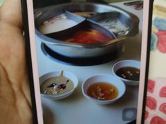 -彤德莱火锅(果园路店)
