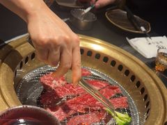 -山川小町·极番烧肉(新地假日广场店)
