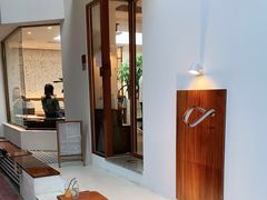 -Line 咖啡(石厦花园店)