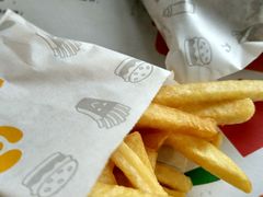 -华莱士·全鸡汉堡(财经学院店)