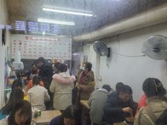 -曹宝林砂锅麻辣烫(星光路店)
