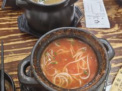 -渝龙记罐罐米线(中央城店)