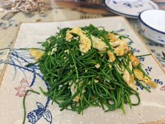 -壹阁胡羊焖饼(特色小吃街店)