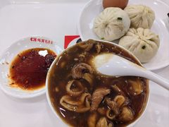 -陈寔包子王·卤煮小肠·京味小吃(龙潭店)