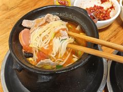 四鲜米线-李记特色罐罐米线(重庆中环大厦店)