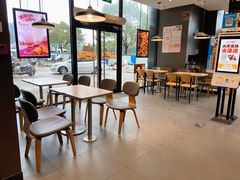 用餐区-汉堡王(常熟美城店)