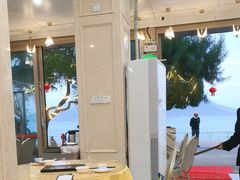 -鹏城人家海鲜酒家·23年老字号(较场尾店)