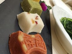 苏式小方糕-得月楼·省级非遗·传统苏帮菜(观前店)