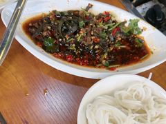 -菌海森林·非遗野生菌火锅(西山区滇池路摩根道店)