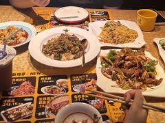 -喝丢一只鞋海鲜烧烤·海肠捞饭(东关街店)