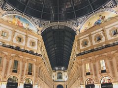 -文艺复兴百货(米兰大教堂广场店)