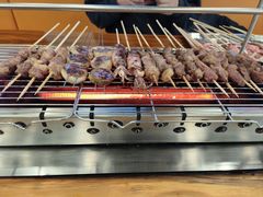 -哈尔滨小酒馆·鲜肉现穿自助烧烤(康新花园店)